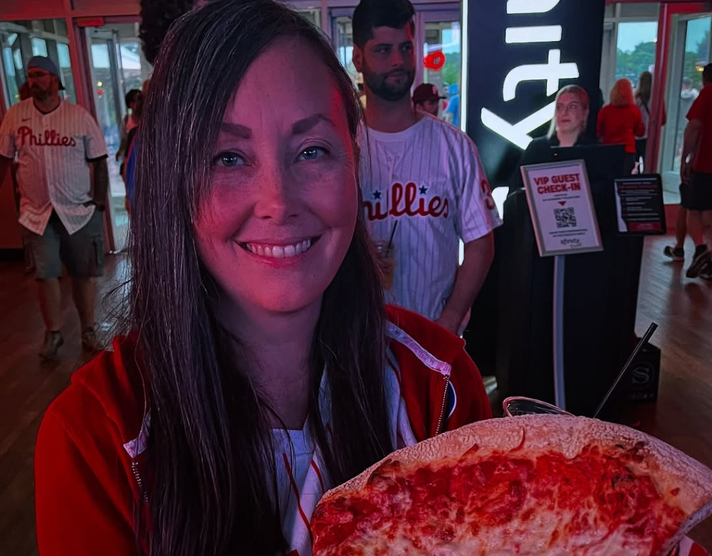Katie McLain (Katie Johnson). Lorezo's Pizza, Xfinity Live, Philadelphia, PA. Katie McLain's Résumé